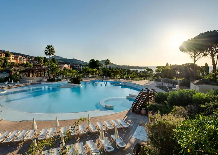 Apartment Le Hameau De Cap Esterel - Maeva - 4 Personnes - Selection Mae-1064 Saint-Raphael (Var)